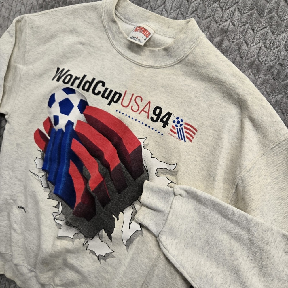 Vintage 1994 World Cup USA Nutmeg Mills Gray Sweatshirt Size‎ Large Breakthrough